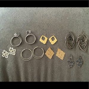 Earring Bundle - 7 Pair